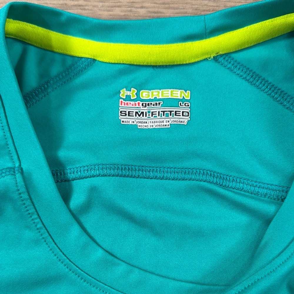 Under Armour Women's Teal Semi-Loose Shirt - Picture 3 of 7